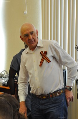 Овчинников С.Г.